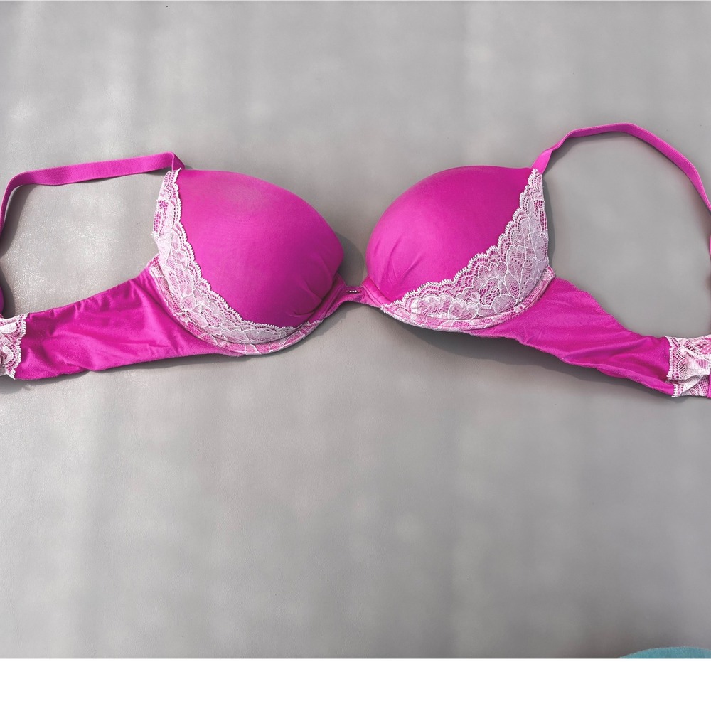 Victoria's Secret Pink Plunge Bra White Lace Trim 36C Sexy Lingerie